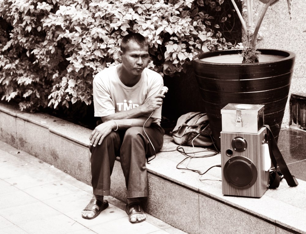 Blind Singer, Wireless Road, Bangkok